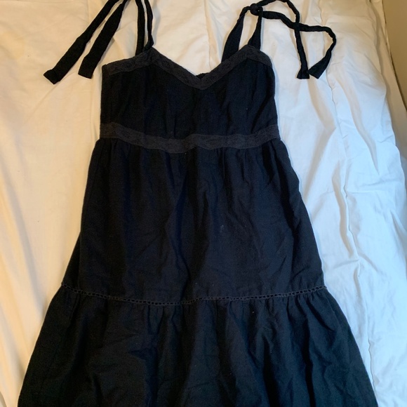 CUTE BLACK SUNDRESS - Picture 3 of 3